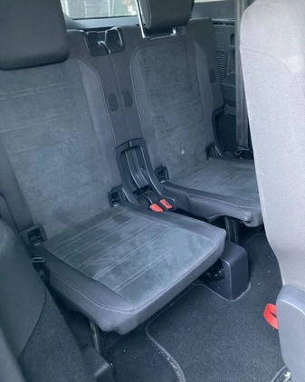 Volkswagen Touran cena 129800 przebieg: 24600, rok produkcji 2023 z Wschowa małe 781
